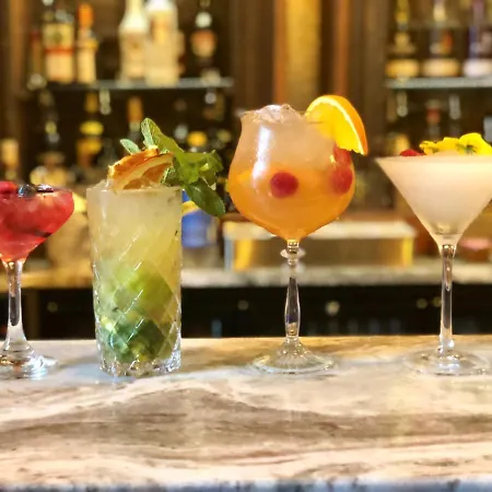 Apart Otel The Halston