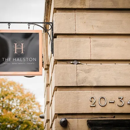 The Halston Apart Otel