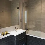 The Halston Lejlighedshotel 4*