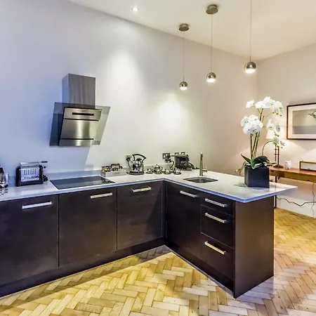 Apartmanhotel The Halston