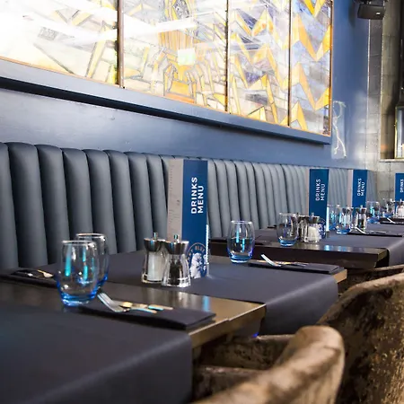 The Halston Hotel apartamentowy Carlisle (Cumbria)