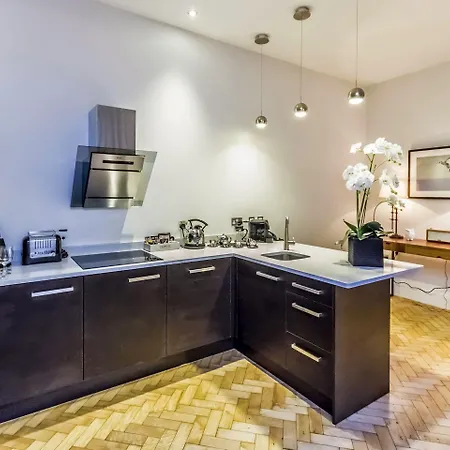 The Halston Hotel apartamentowy Carlisle (Cumbria)