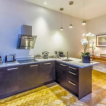 Апарт-отель The Halston Carlisle 4*