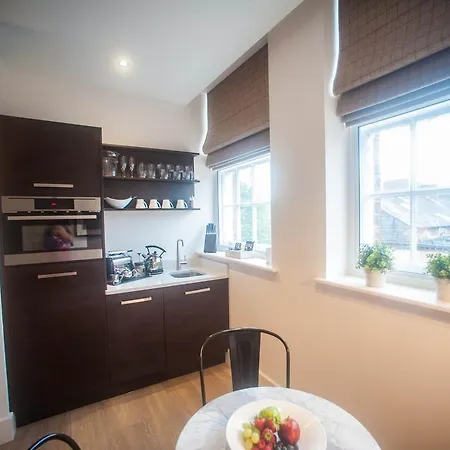 The Halston Apartmanhotel