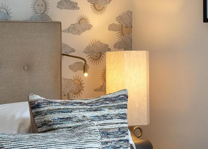 The Halston Apart-hotel 4*