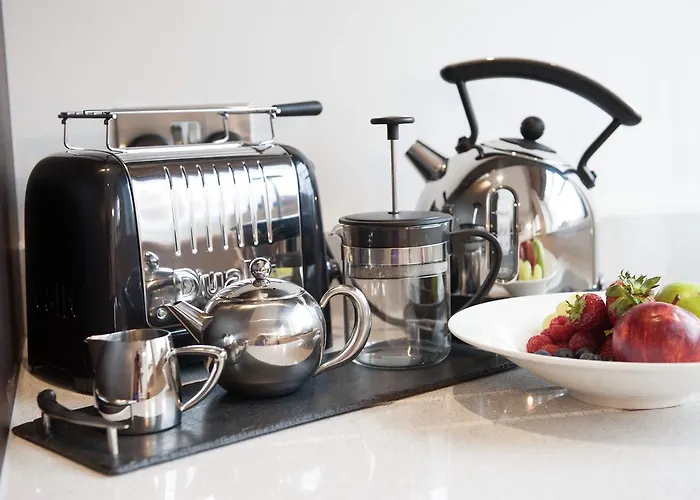 Apartahotel The Halston 4*